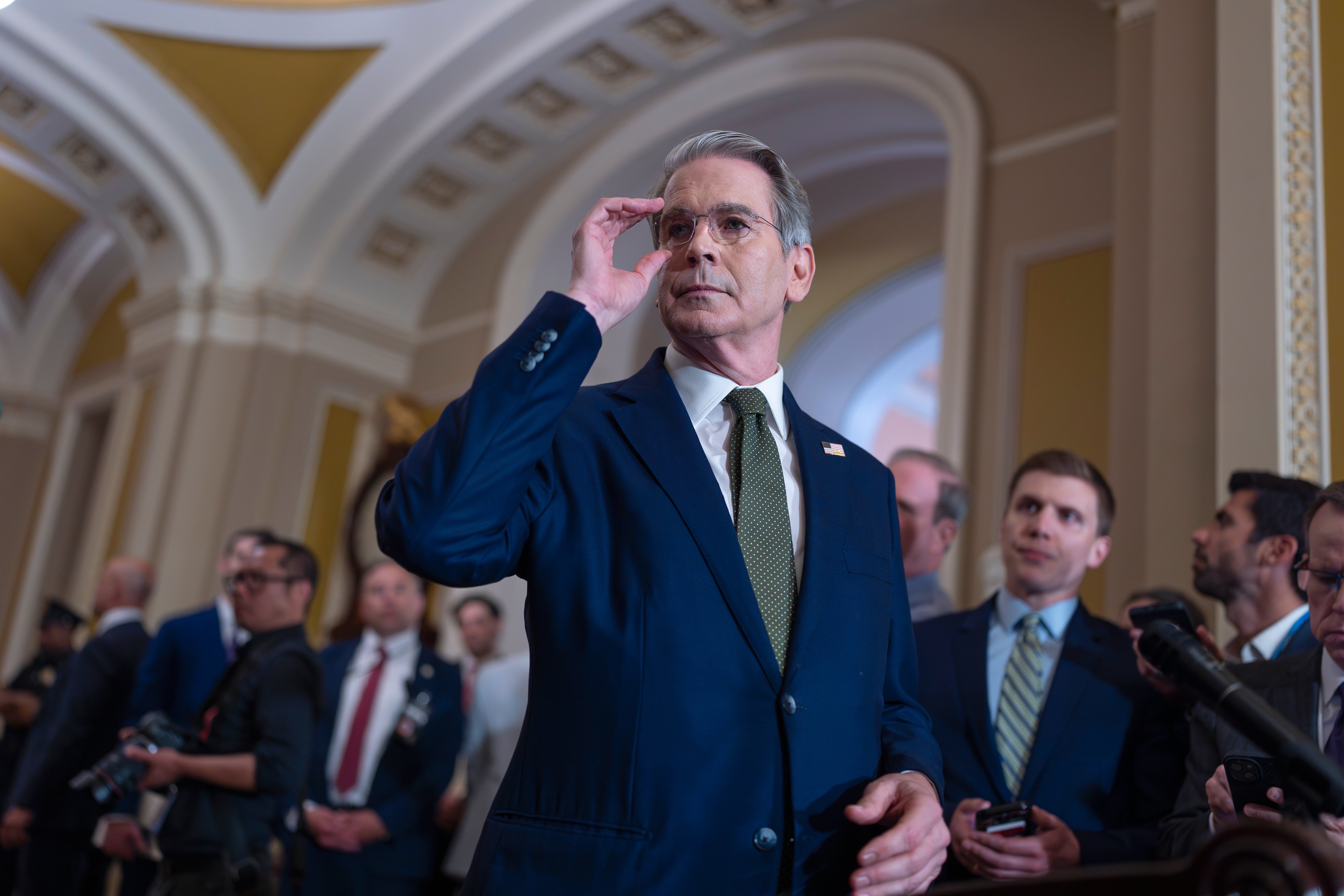 Bessent tonar ned recessionsrisk: ”Stark ekonomi”