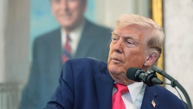 Irans hån mot Trump: USA förhandlar med sig självt