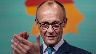 EU vänder om förbränningsmotorer – slopar målet