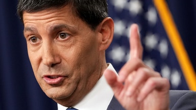 Donald Trump har talat med Kevin Warsh upprepade gånger
