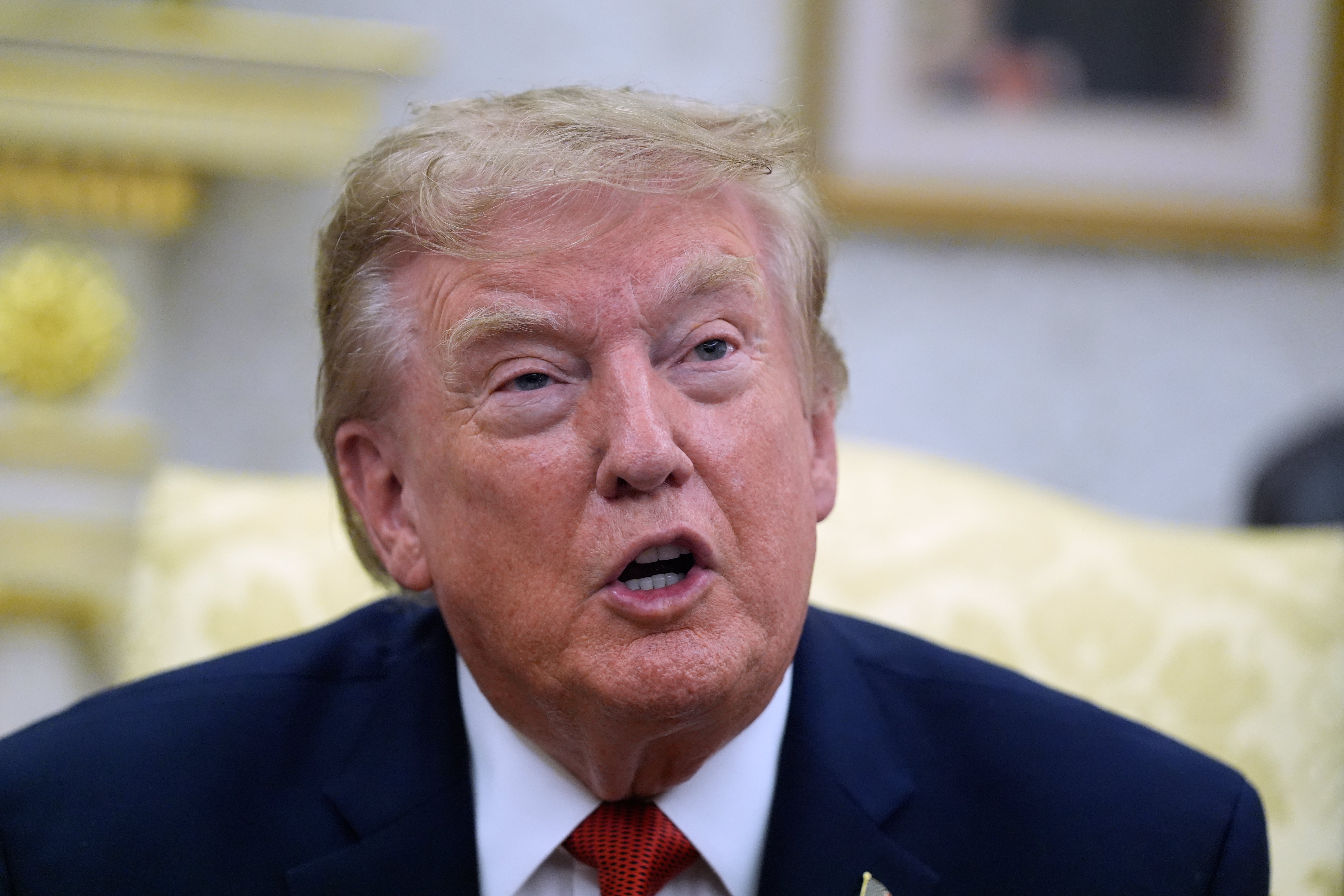 Väljarstödet för Trump faller till ny bottennivå