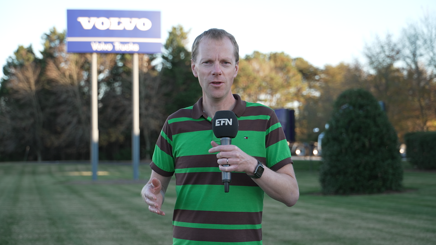 EFN:s reporter Anders Frick rapporterar direkt.