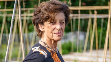 Ax:on Johnson överger kursfloppen – Douglas ökar