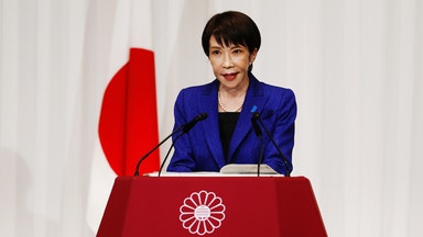 Takaichi lanserar investeringsoffensiv efter valvinst