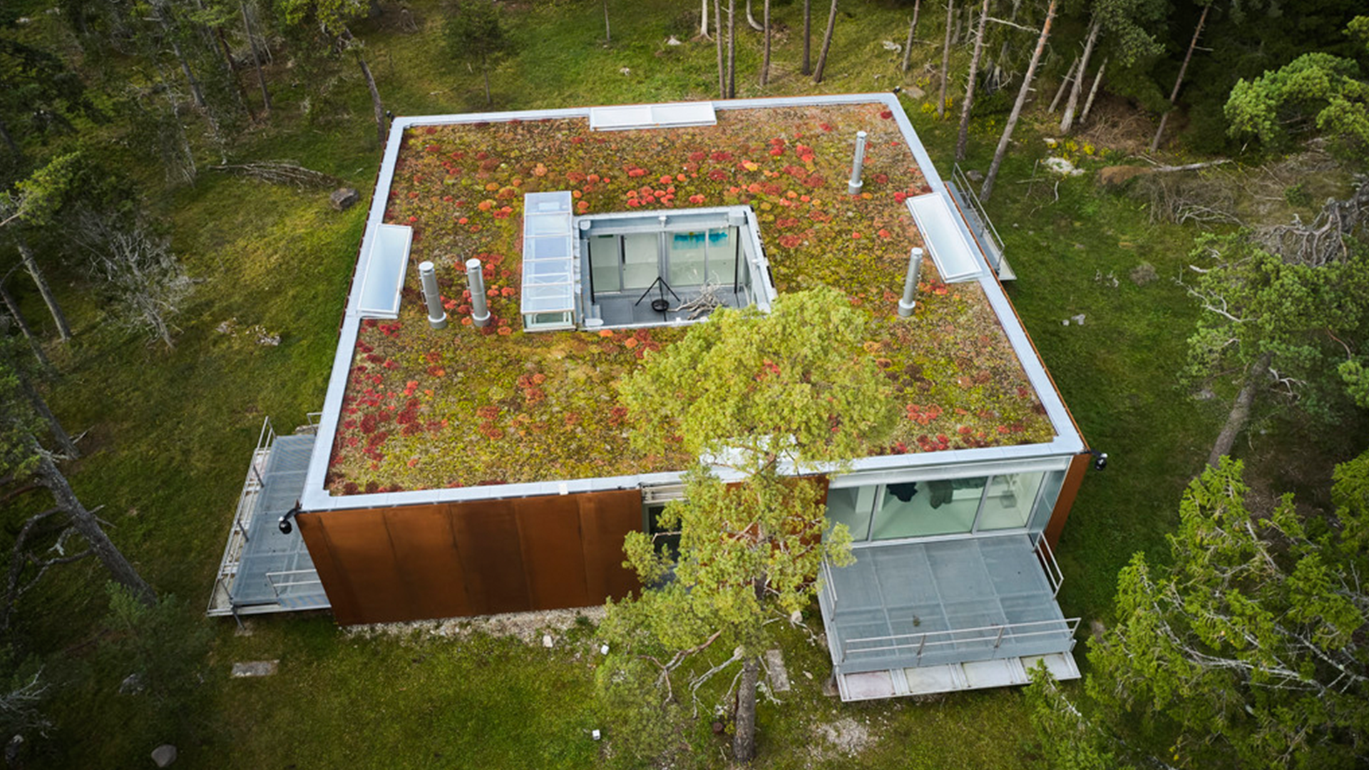 Rostiga kuben, Studio Furillen