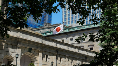 Bank of Japan lämnar styrräntan oförändrad