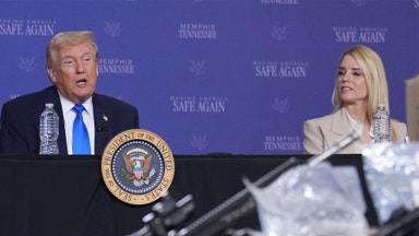 USA:s justitieminister sparkad