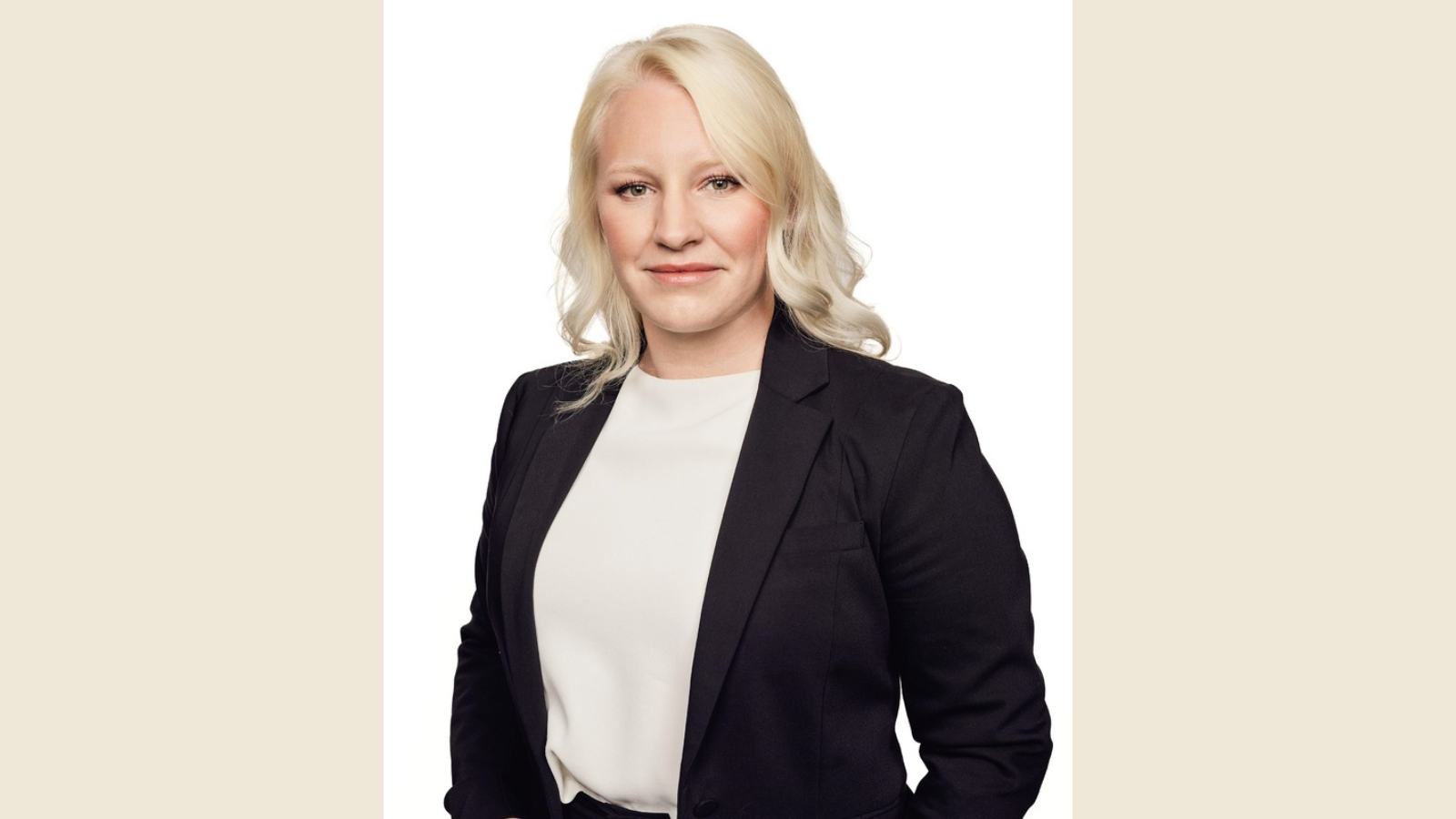 Amanda Sundström, valutastrateg