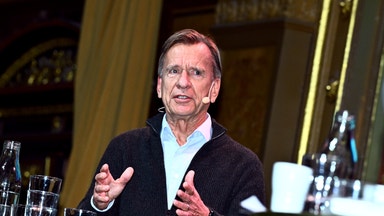 Volvo Cars rasar tvåsiffrigt på ljusröd Stockholmsbörs