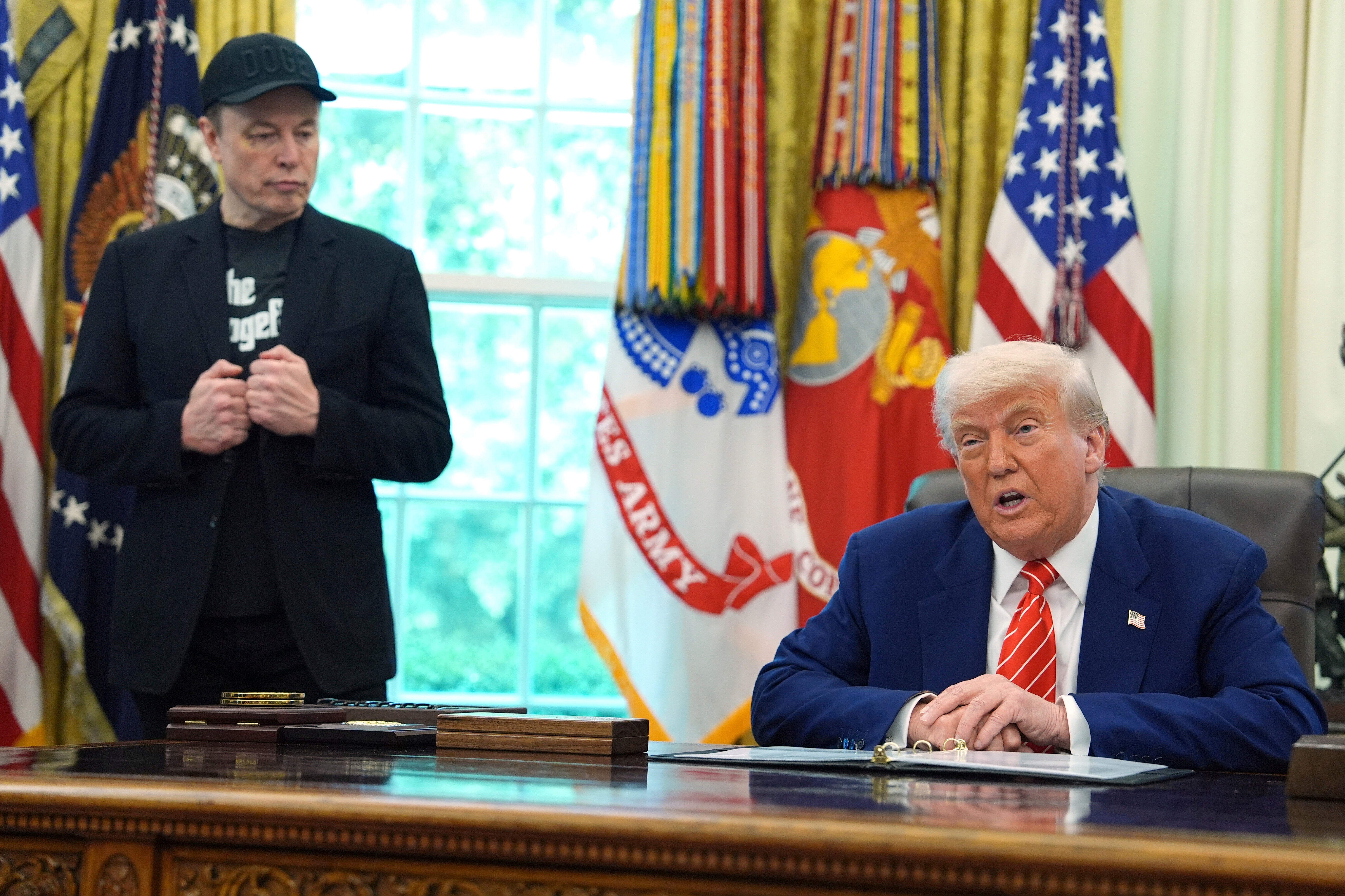 Trump bjuder in Musk och Cook till statsbesök i Kina