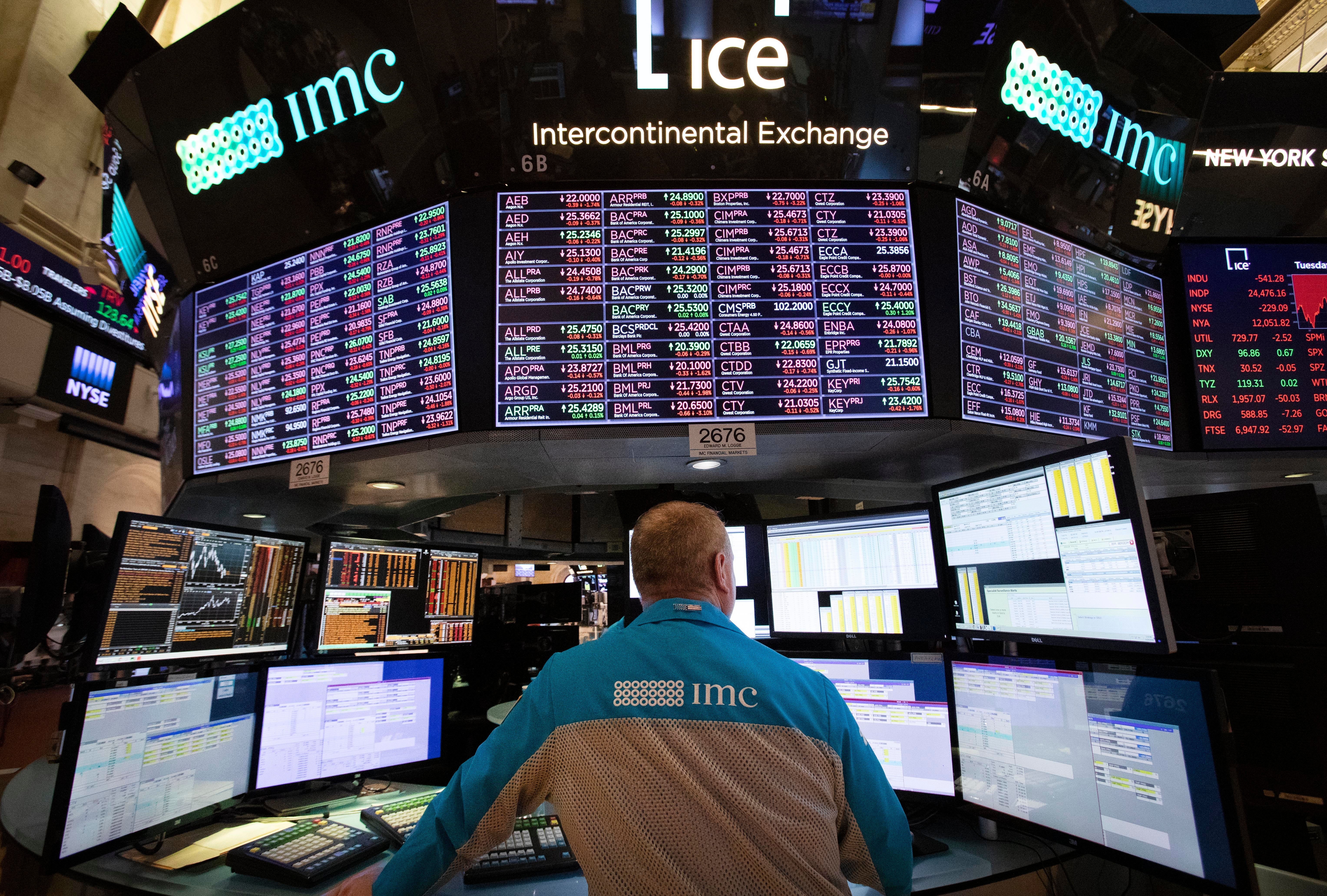 Microsoft rasar på Wall Street – Meta rusar