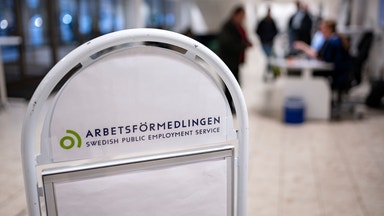 AF: Minskad arbetslöshet för sjätte månaden i rad