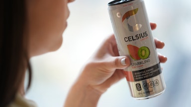 Celsius rapportrasar i förhandeln