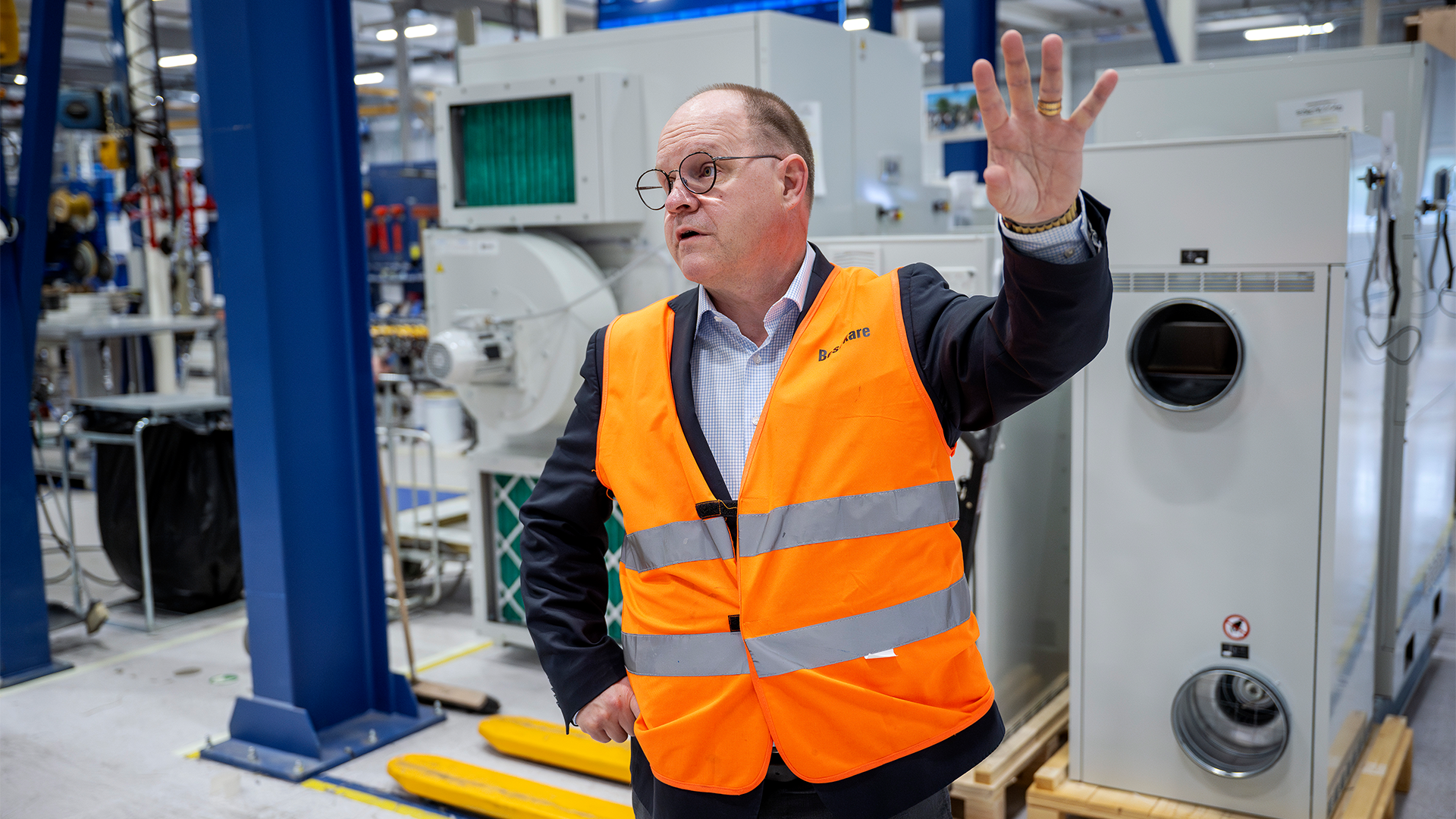 Munters faller trots jättesiffra – analytiker: ”Märkligt”