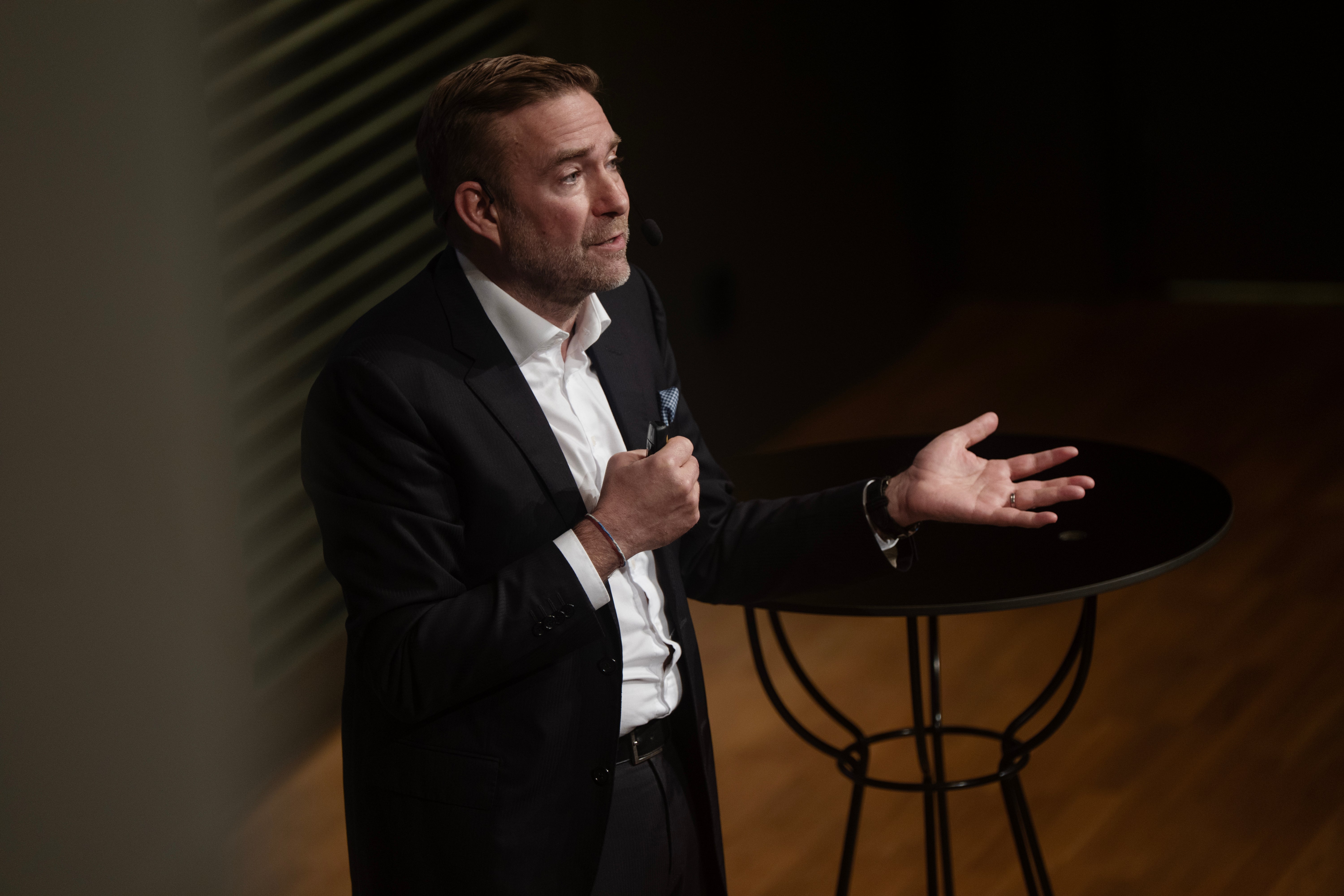 Nytt kursfiasko – men vd-lönen höjdes 21 procent