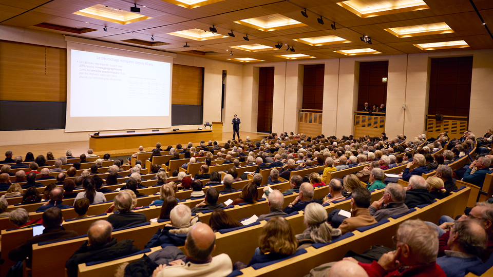 Philippe Aghion Ekonomipriset Nobelpriset kreativ förstörelse paris frankrike Rakel Lennartsson