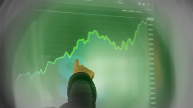 Peter Hedlund: Allvarligt talat – det här är skörare än ett korthus