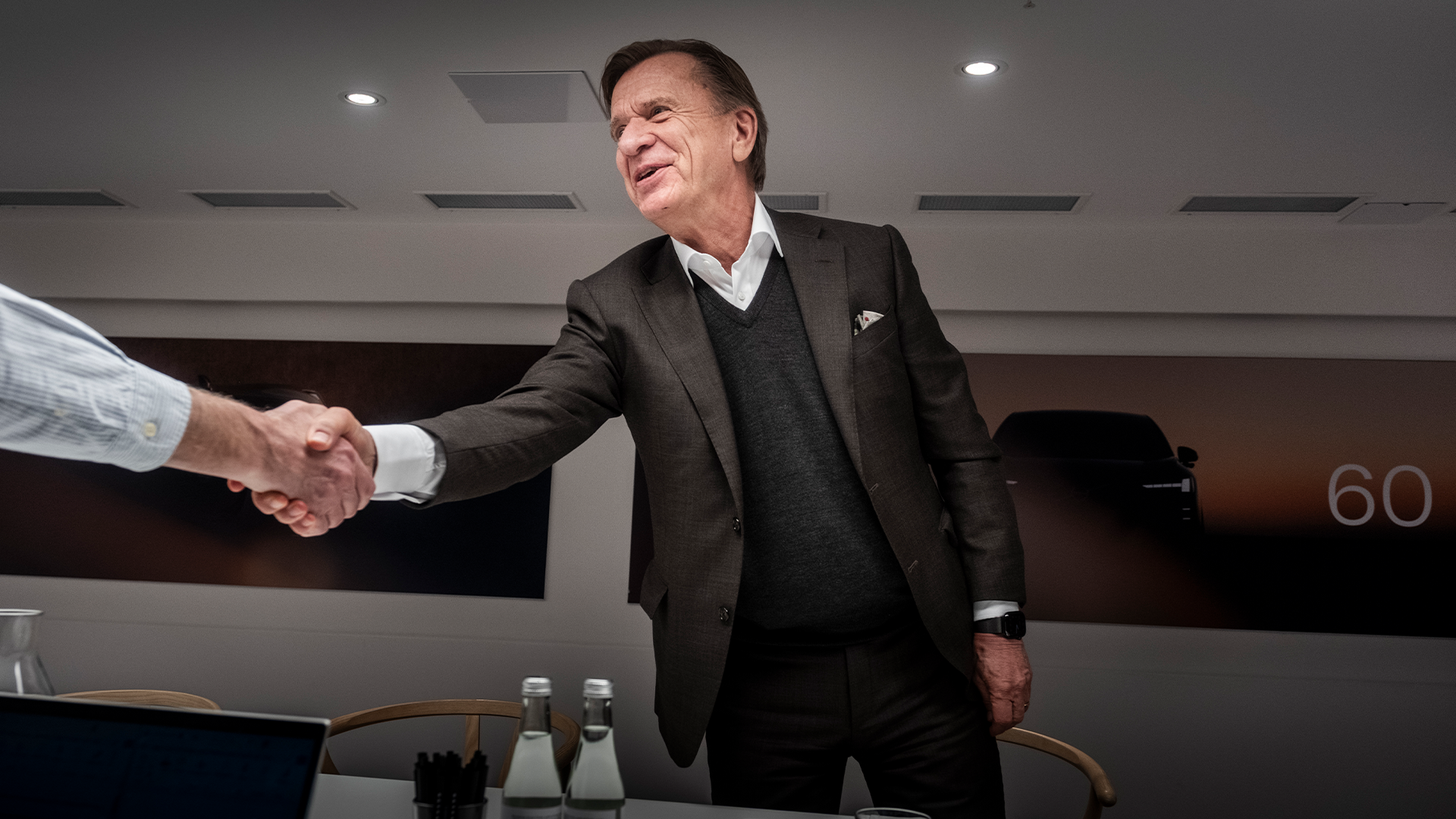 En intressant kandidat lurar i kulisserna