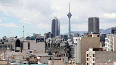 Petrokemiska anläggningar attackerade av Israel