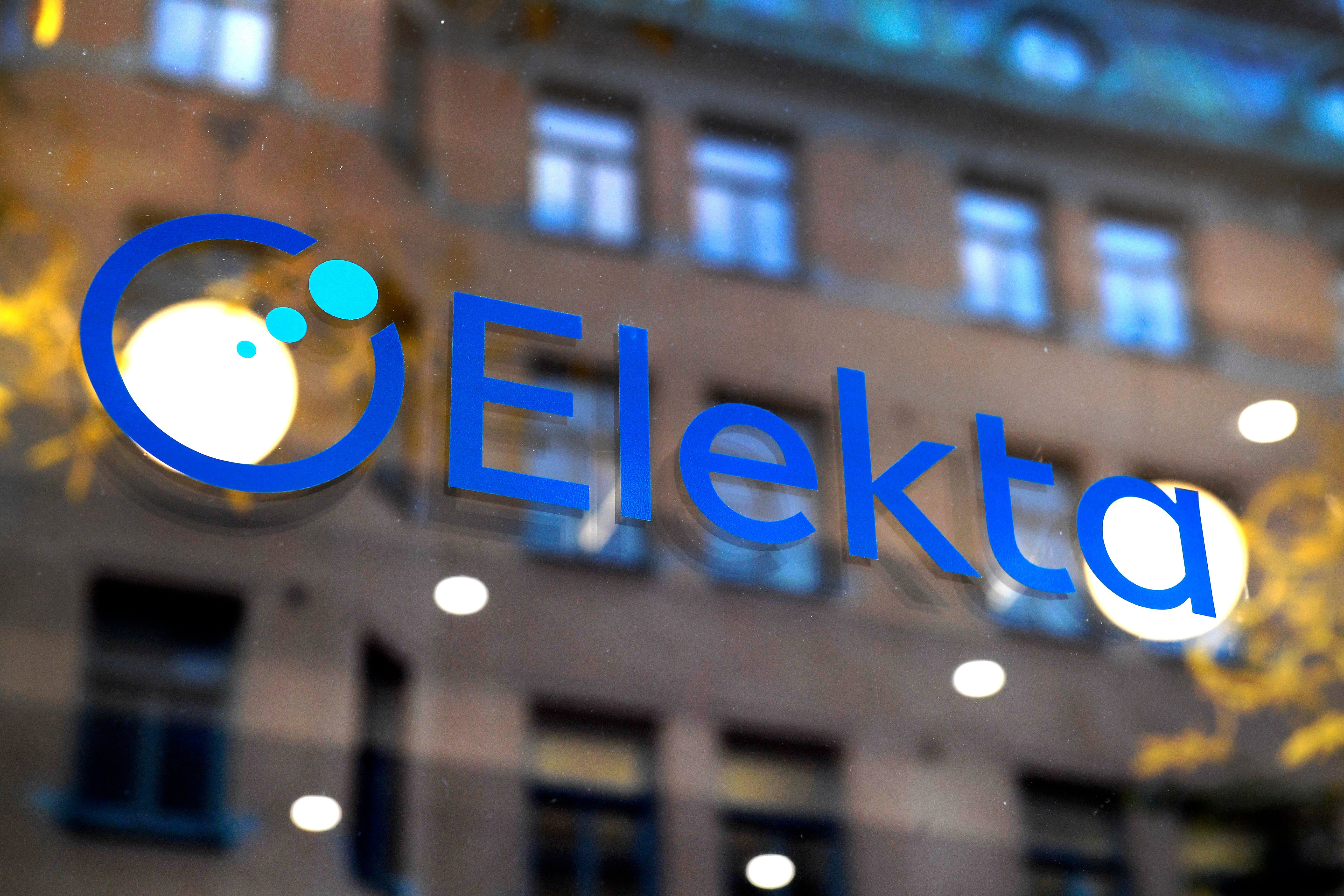 Elekta rapporterar i linje med estimat