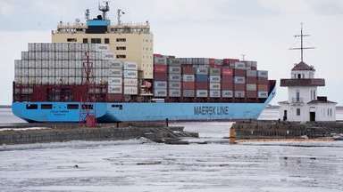 Maersk-fartyg passerar Hormuzsundet igen