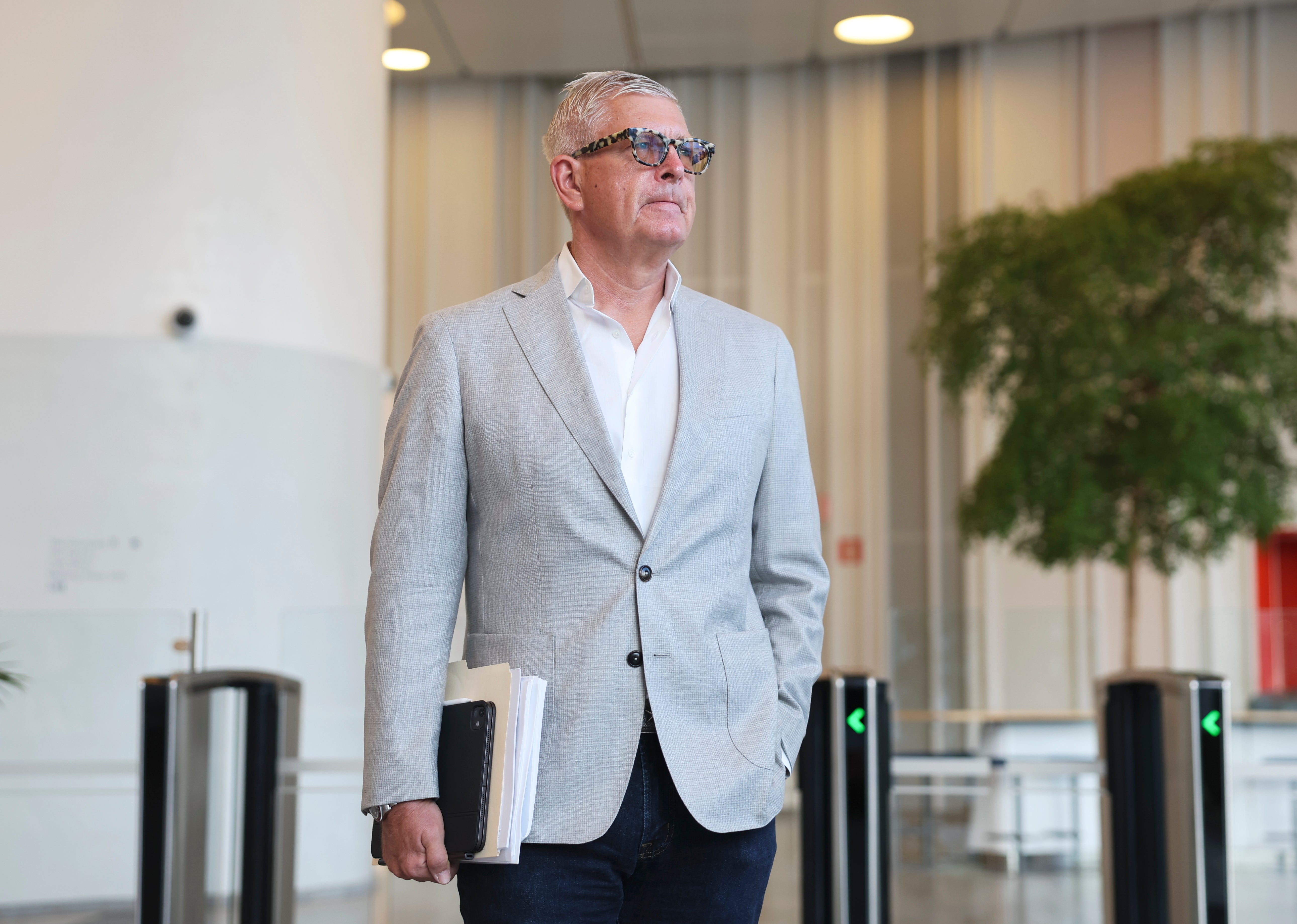 Förvaltaren: Därför rapportrasar Ericsson