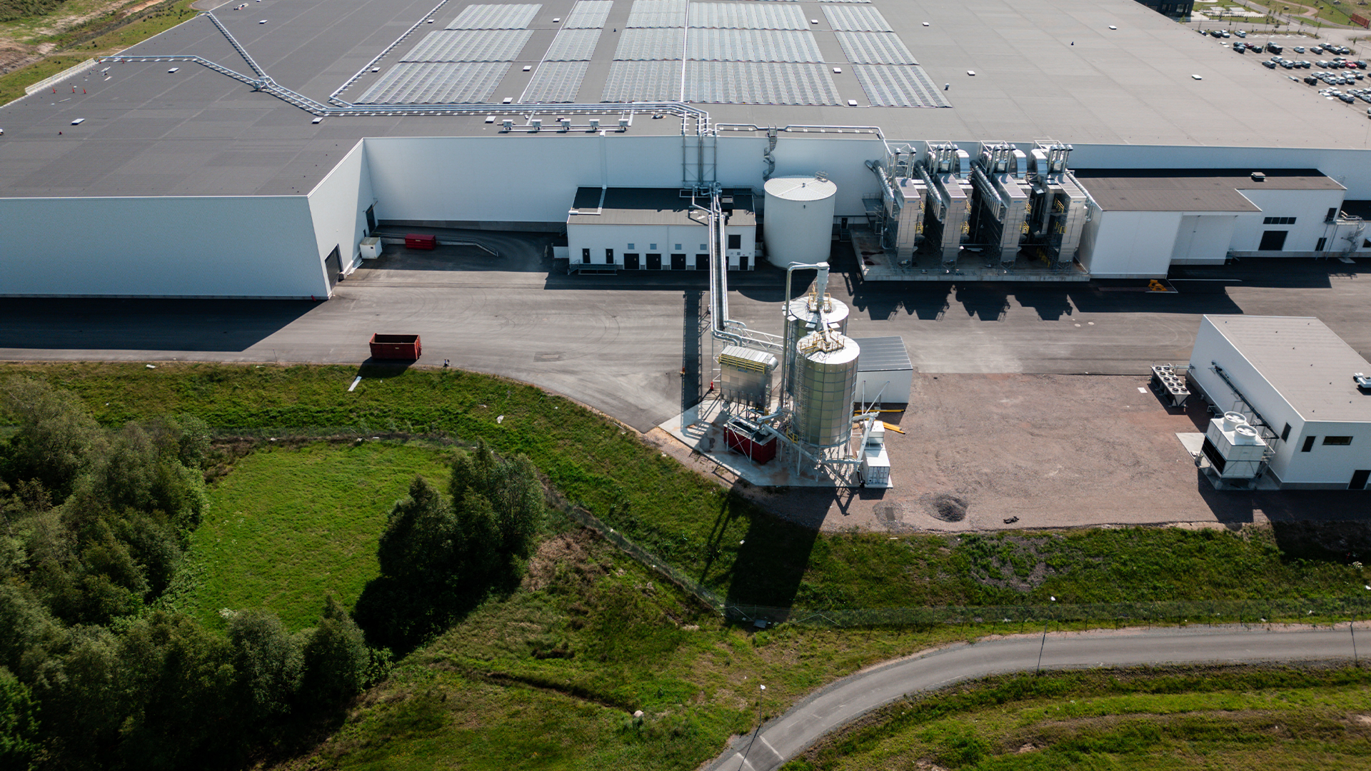 Nobia gör stor emission – avyttrar verksamhet 