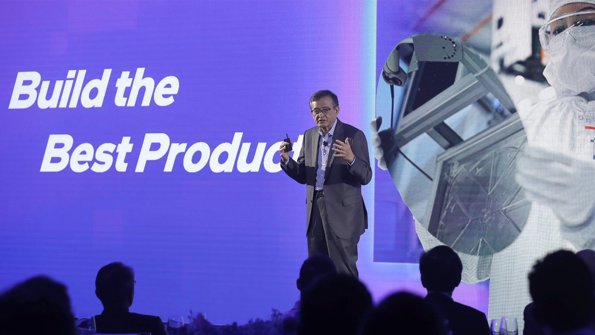 Intel rusade vidare på rapportkross: ”Ansluter till festen”