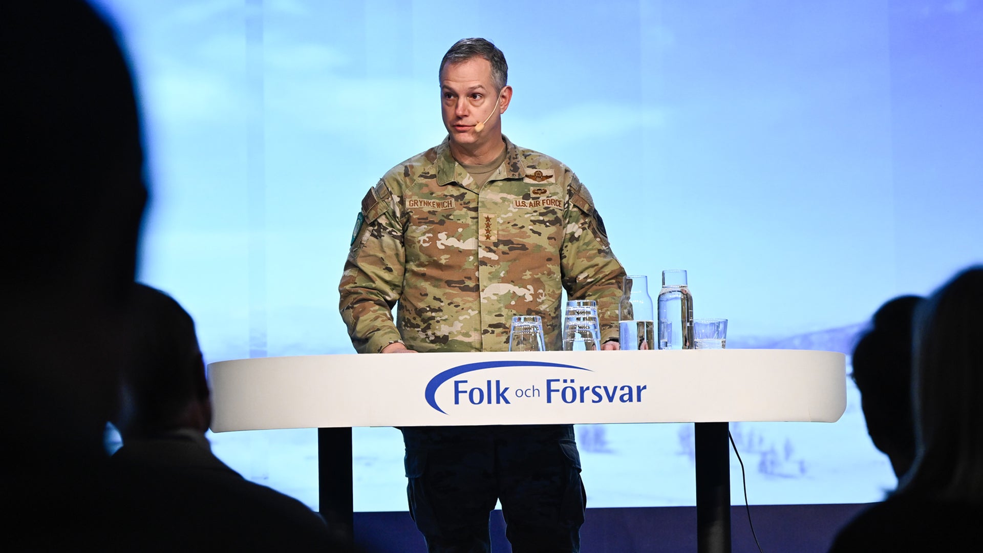 Nato: 5 000 amerikanska soldater lämnar Europa
