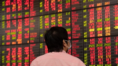 Oljepriset rusar över 100 dollar – börserna rasar