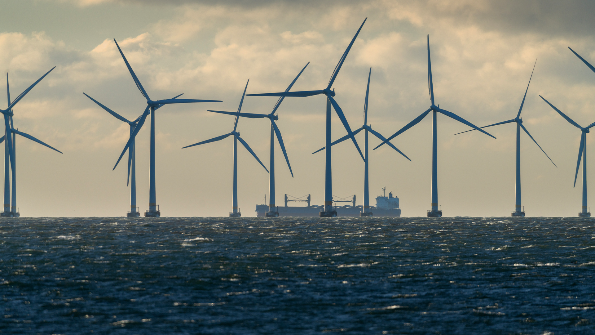 Danmark och Tyskland storsatsar – Sverige kvar på stranden