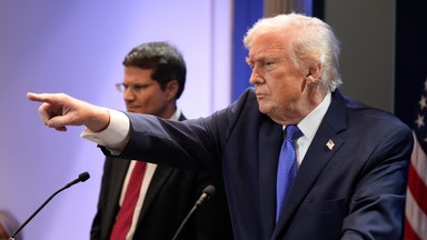 Vita huset: Nya tullarna införs på tisdag