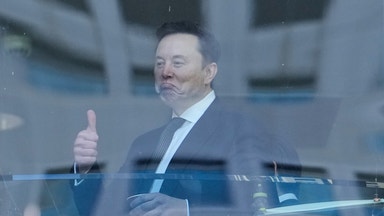 Musk avfärdar försäljning av aktier i Space X