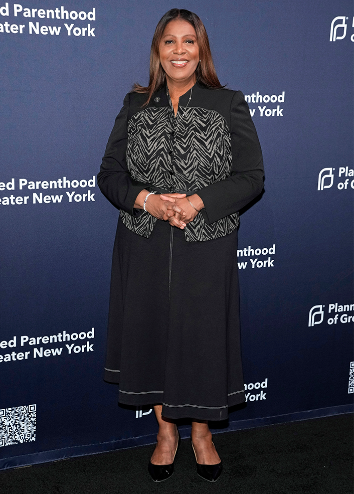 Åklagaren Letitia James i New York som fick Donald Trump fälld för bedrägerier är också måltavla för anklagelser.