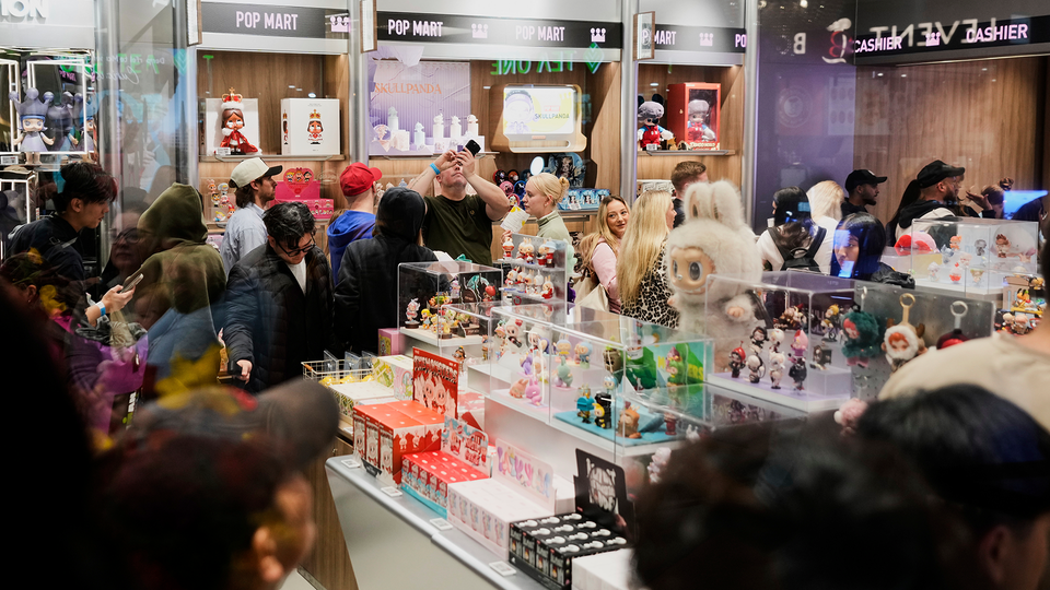 Labubu Pop Mart