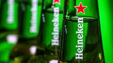 Heineken ska göra sig av med 6.000 anställda