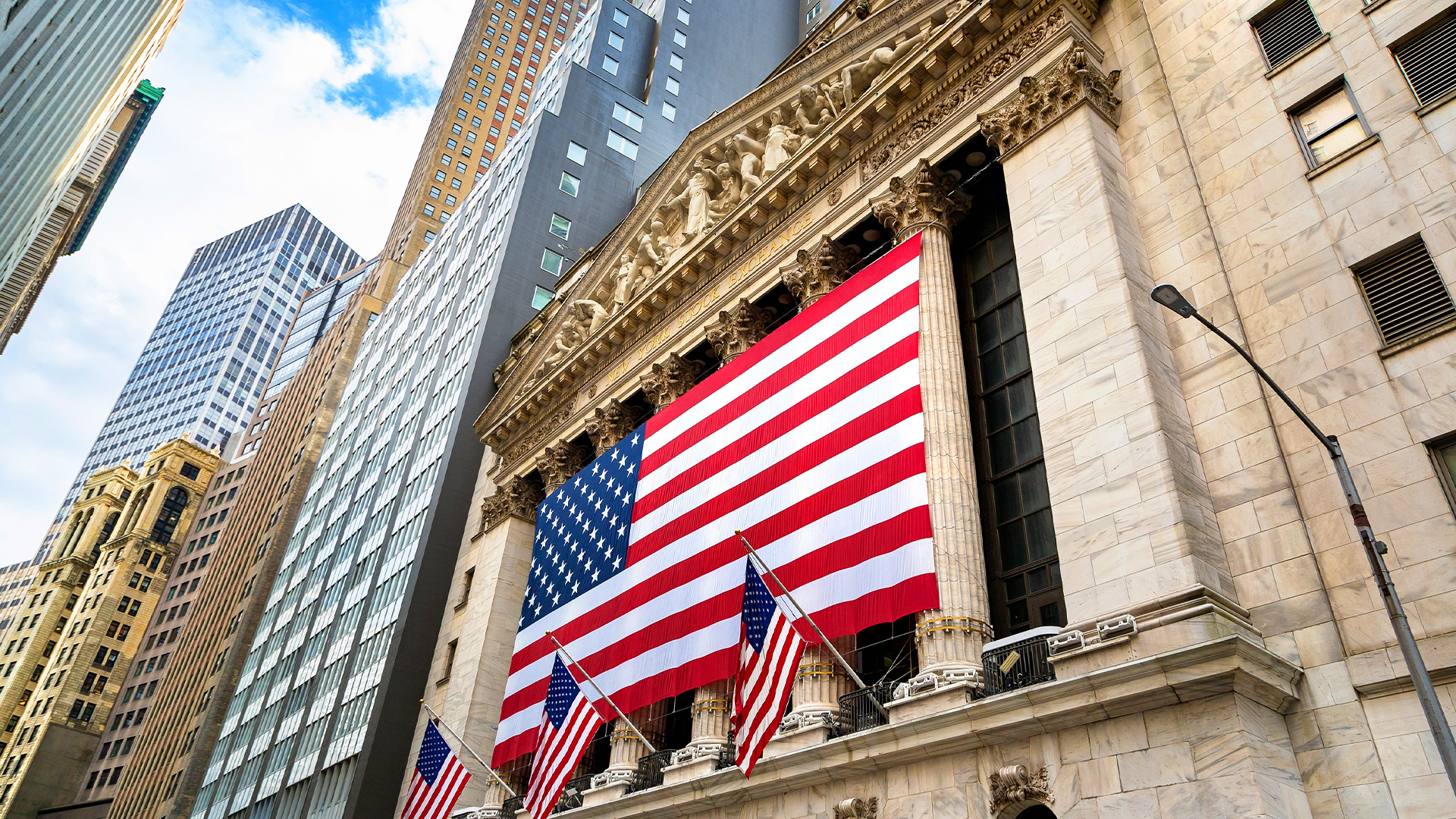 Wall Street öppnar sidledes – Nvidia tappar 