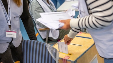 Röstning pågår fortfarande i flera vallokaler